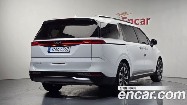 Kia Carnival 4-го поколения 9-Seater Noblesse - фото 1
