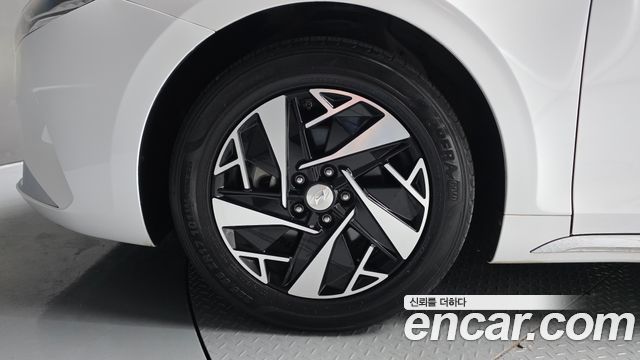 Hyundai Grandeur Новый IG, гибрид Premium Choice - фото 4