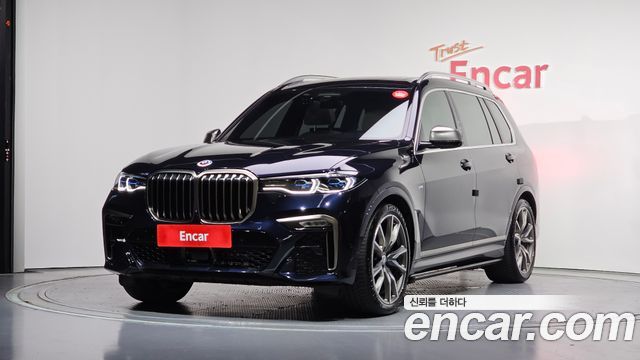 BMW X7 G07 M50i 6STR - фото 0