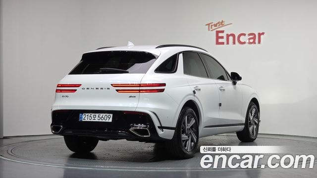 Genesis GV70 2.5T Gasoline AWD - фото 1