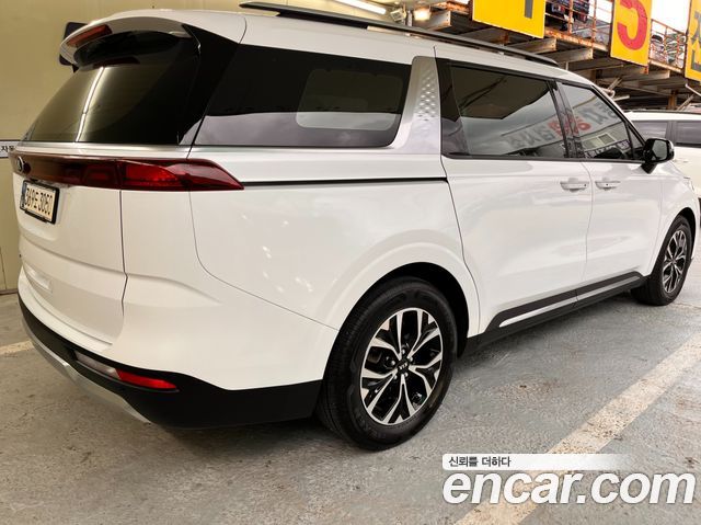 Kia Carnival 4-го поколения 9-Seater Noblesse - фото 4