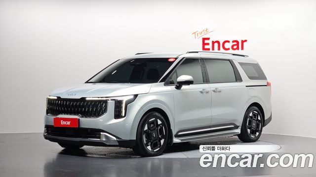 Kia Carnival Новый 4-го поколения 7-Seater Signature - фото 0