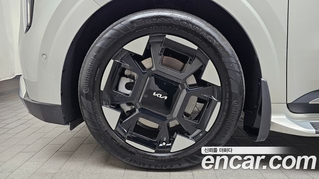 Kia Carnival Новый 4-го поколения 7-Seater Signature - фото 4