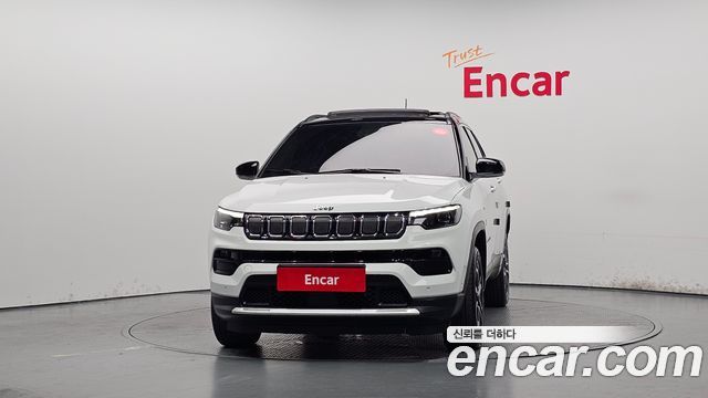 Jeep Compass 2-го поколения 2.4 Limitied AWD - фото 2