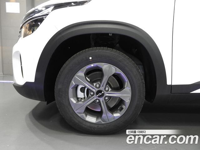 Kia Seltos Новый Gasoline 2.0 4WD Trendy - фото 4