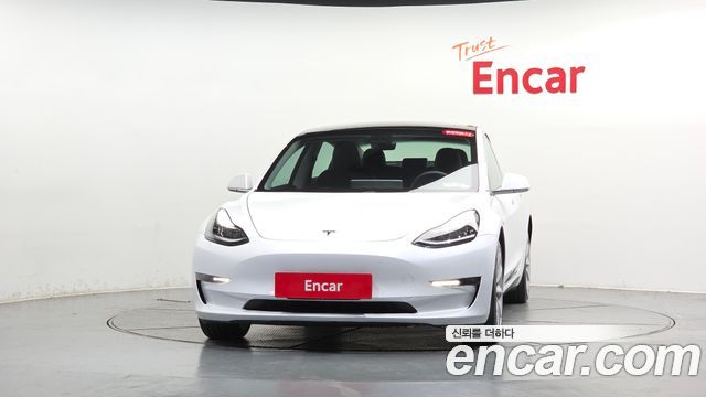 Tesla Model 3 Long Range AWD - фото 1
