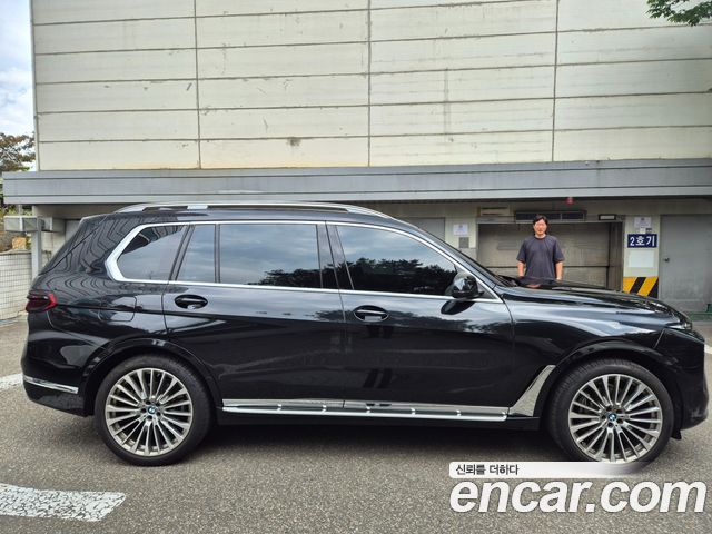 BMW X7 G07 xDrive 40i Design Pure Excellence 7-Seater - фото 1