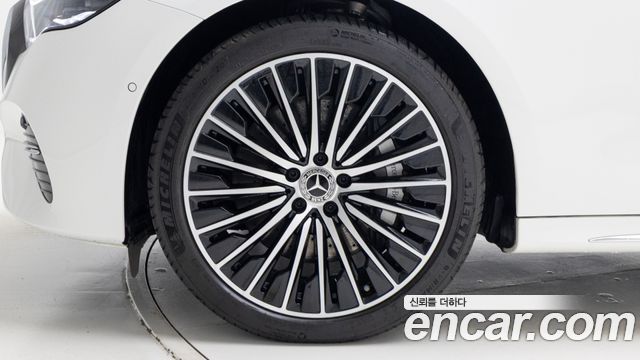 Mercedes-Benz E-Class W213 E450 4MATIC Exclusive - фото 4