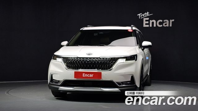 Kia Carnival 4-го поколения Gasoline 7-Seater Signature - фото 2