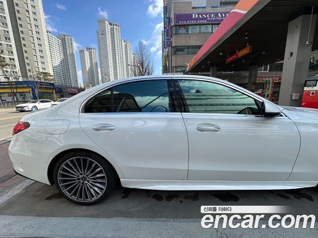 Mercedes-Benz C-Class W206 C300 4MATIC AMG Line - фото 4