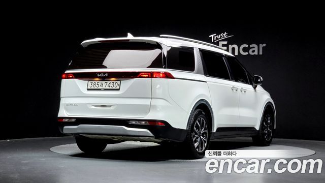 Kia Carnival 4-го поколения 9-Seater Prestige - фото 0