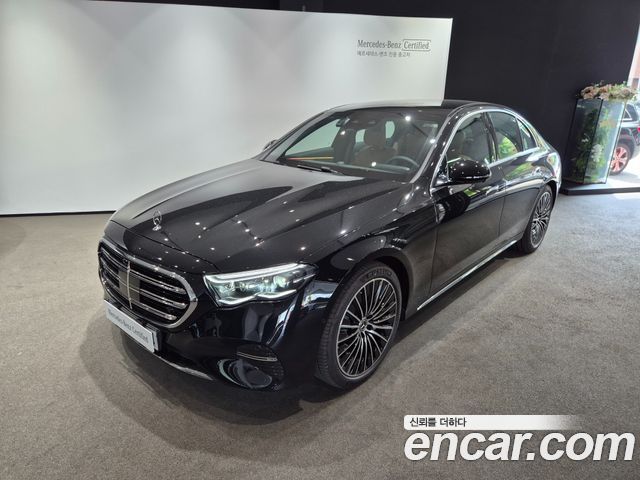 Mercedes-Benz E-Class W214 E450 4MATIC Exclusive - фото 0