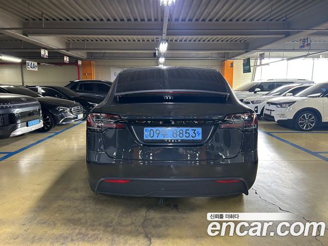 Tesla Model X AWD - фото 3