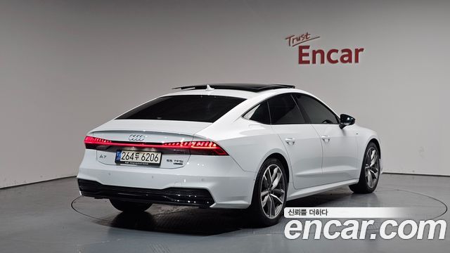 Audi A7 55 TFSI Quattro Premium - фото 0