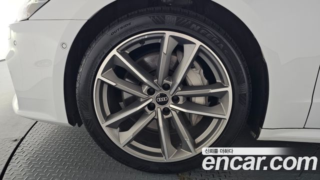 Audi A7 55 TFSI Quattro Premium - фото 3