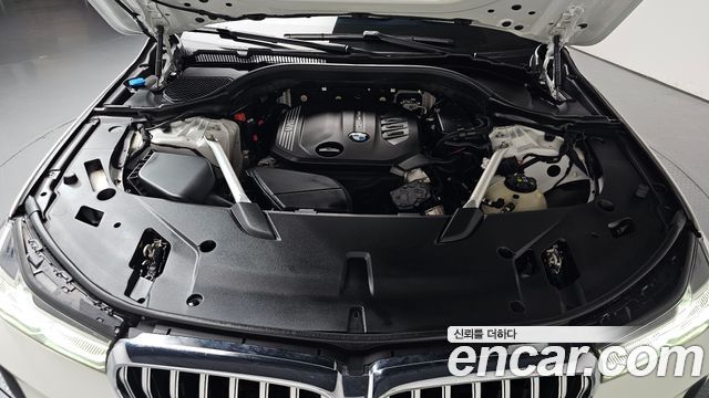 BMW Gran Turismo G32 620d xDrive M Sport - фото 4