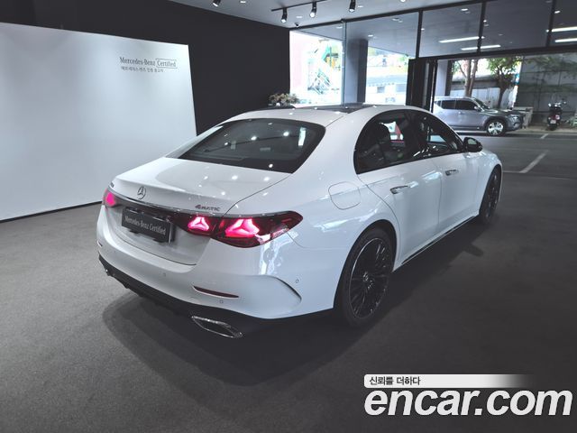 Mercedes-Benz E-Class W214 E450 4MATIC AMG Line - фото 1