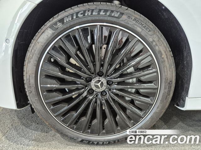 Mercedes-Benz E-Class W214 E450 4MATIC AMG Line - фото 4
