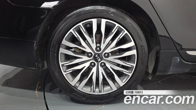 Kia K7 Premier 3.0 GDI Signature - фото 4