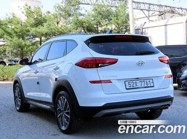 Hyundai Tucson Совершенно новый Diesel 2.0 2WD Premium - фото 2