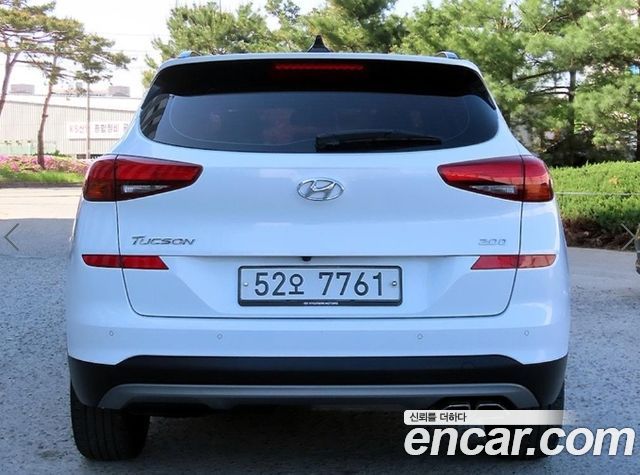 Hyundai Tucson Совершенно новый Diesel 2.0 2WD Premium - фото 3