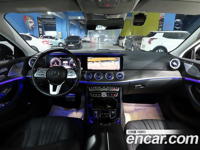 Mercedes-Benz CLS-Class C257 CLS300d AMG Line - фото 4