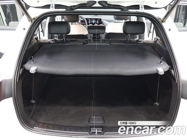Mercedes-Benz GLA-Class H247 GLA250 4MATIC - фото 4