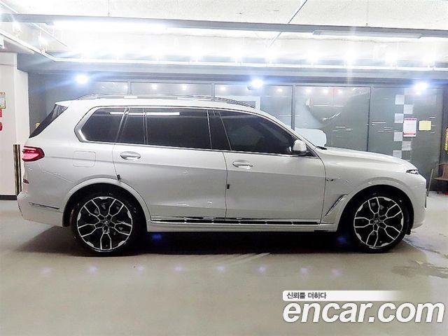 BMW X7 G07 xDrive 40i M Sport 6STR - фото 2