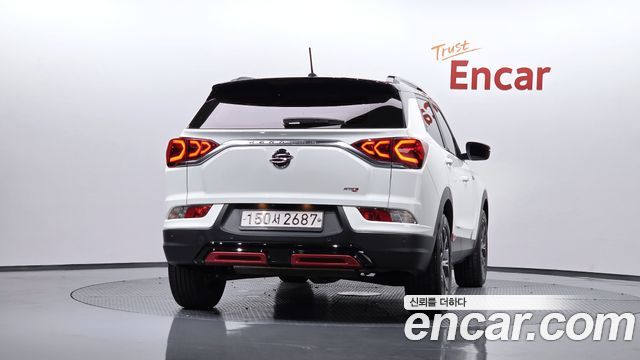 SsangYong Korando Gasoline 1.5 2WD R-Plus - фото 2