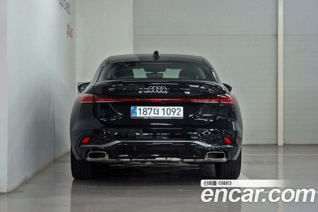 Audi A5 B10 40 TFSI Quattro S Line - фото 3