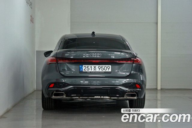Audi A5 B10 40 TFSI Quattro S Line - фото 3