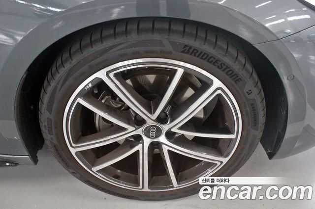 Audi A5 B10 40 TFSI Quattro S Line - фото 4