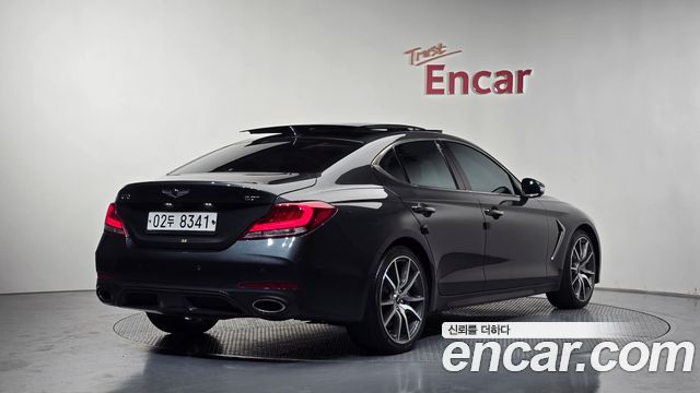 Genesis G70 2.0T Sport Package - фото 1