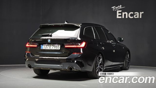 BMW 3-Series G20 320i Touring M Sports - фото 1