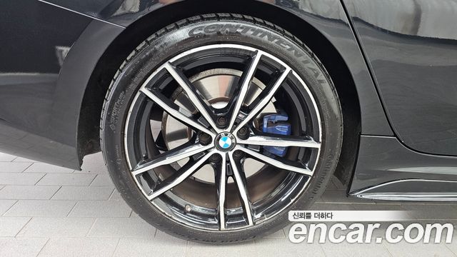 BMW 3-Series G20 320i Touring M Sports - фото 4
