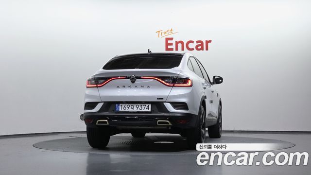 Renault Samsung Arkana 1.6 E-TECH Iconic Design Package - фото 3
