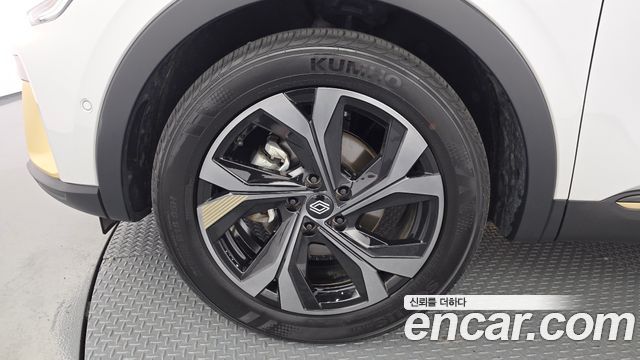 Renault Samsung Arkana 1.6 E-TECH Iconic Design Package - фото 4