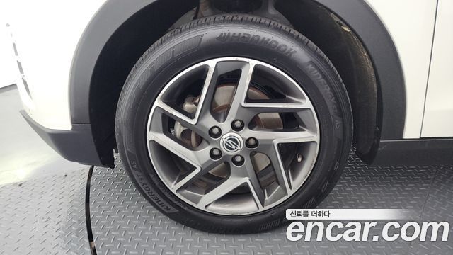 SsangYong Tivoli Gasoline 1.5 2WD V3 - фото 4