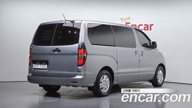 Hyundai Starex Новый Van 5-Seater Modern - фото 1