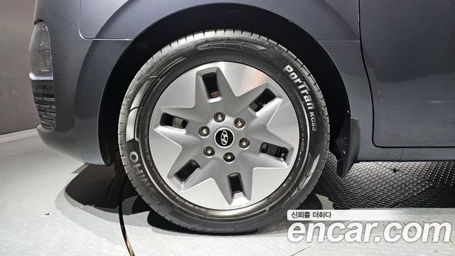 Hyundai Staria Tourer 11-Seater Modern - фото 4