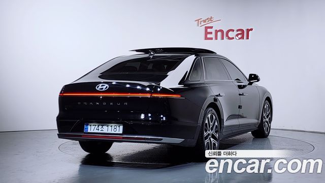 Hyundai Grandeur GN7 2,5 Gasoline 2WD Premium - фото 1
