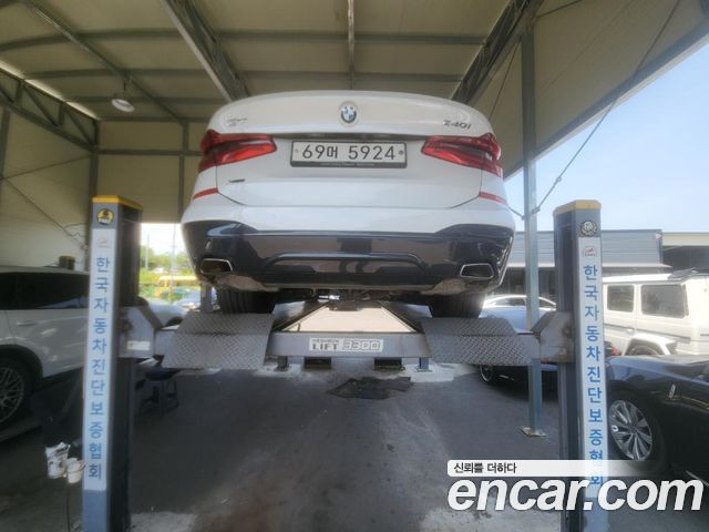 BMW Gran Turismo G32 640i xDrive M Sport - фото 1