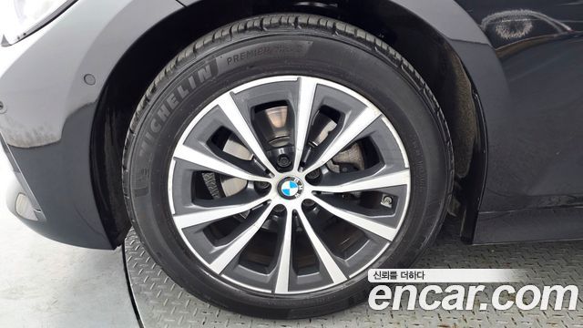 BMW 3-Series G20 320i - фото 4
