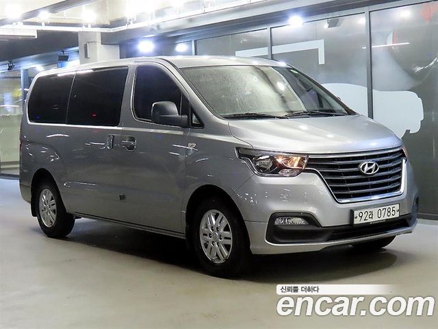 Hyundai Starex Новый Van 5-Seater Smart - фото 0