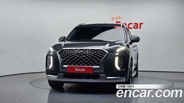 Hyundai Palisade Diesel 2.2 2WD Calligraphy - фото 1