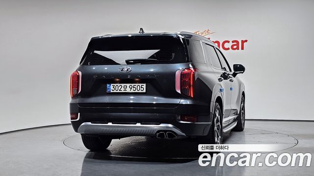 Hyundai Palisade Diesel 2.2 2WD Calligraphy - фото 2