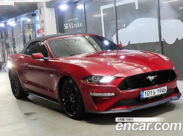 Ford Mustang GT Coupe - фото 0