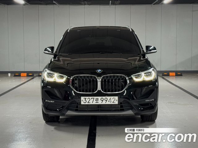 BMW X1 F48 xDrive 20i Advantage - фото 2