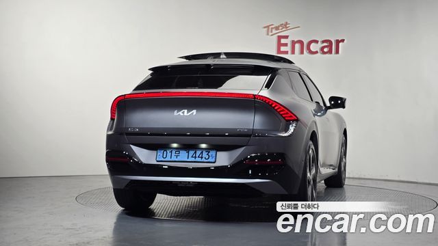 Kia EV6 Long Range GT Line - фото 3