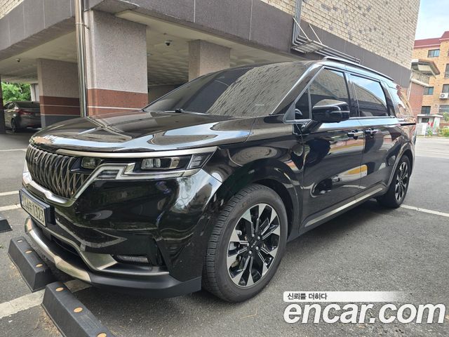 Kia Carnival 4-го поколения 7-Seater Signature - фото 1